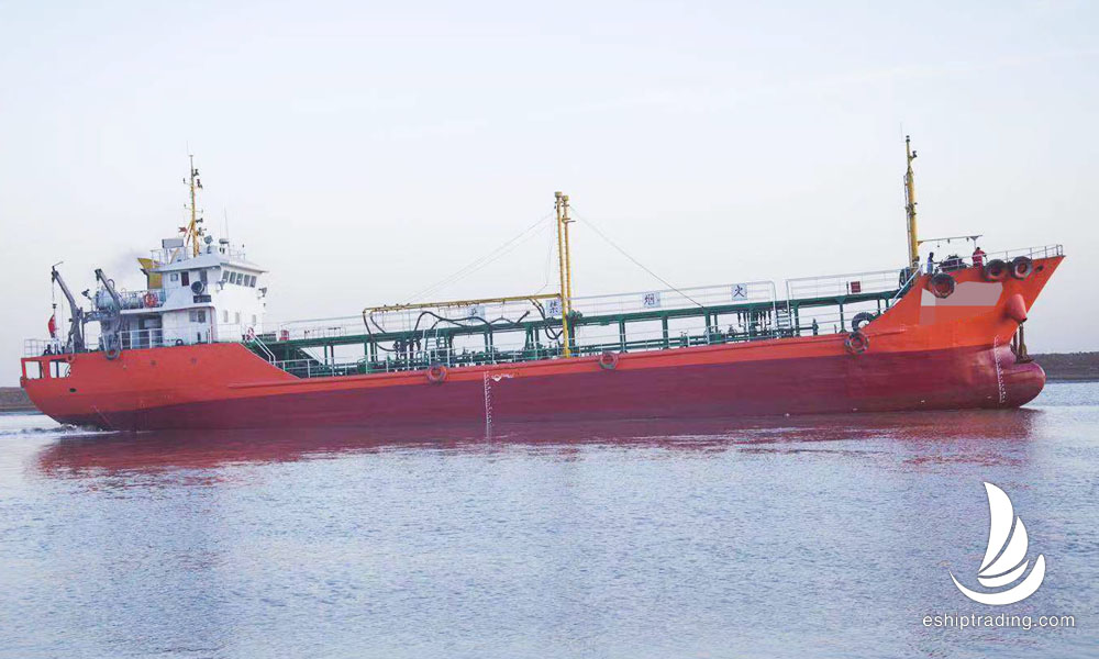 881 T Product Oil Tanker For Sale