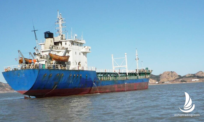 2342 T Product Oil Tanker For Sale