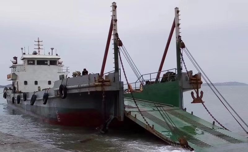 550 T Deck Barge/LCT For Sale