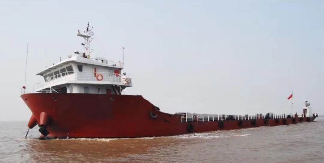 3100 T Deck Barge/LCT For Sale