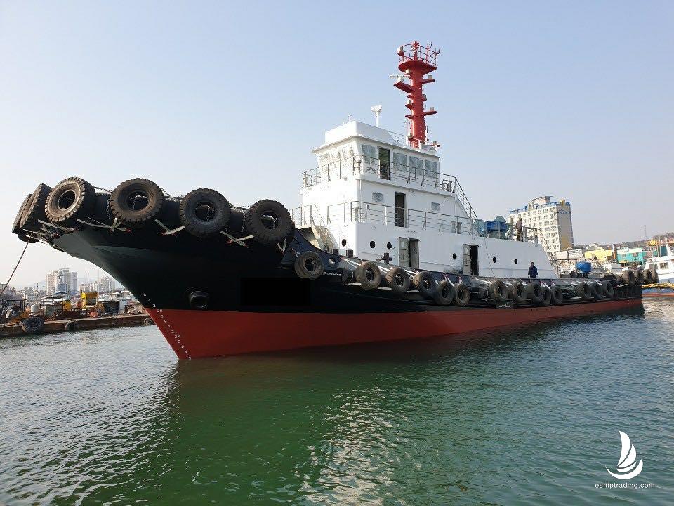 3676 KW Harbor Tug For Sale