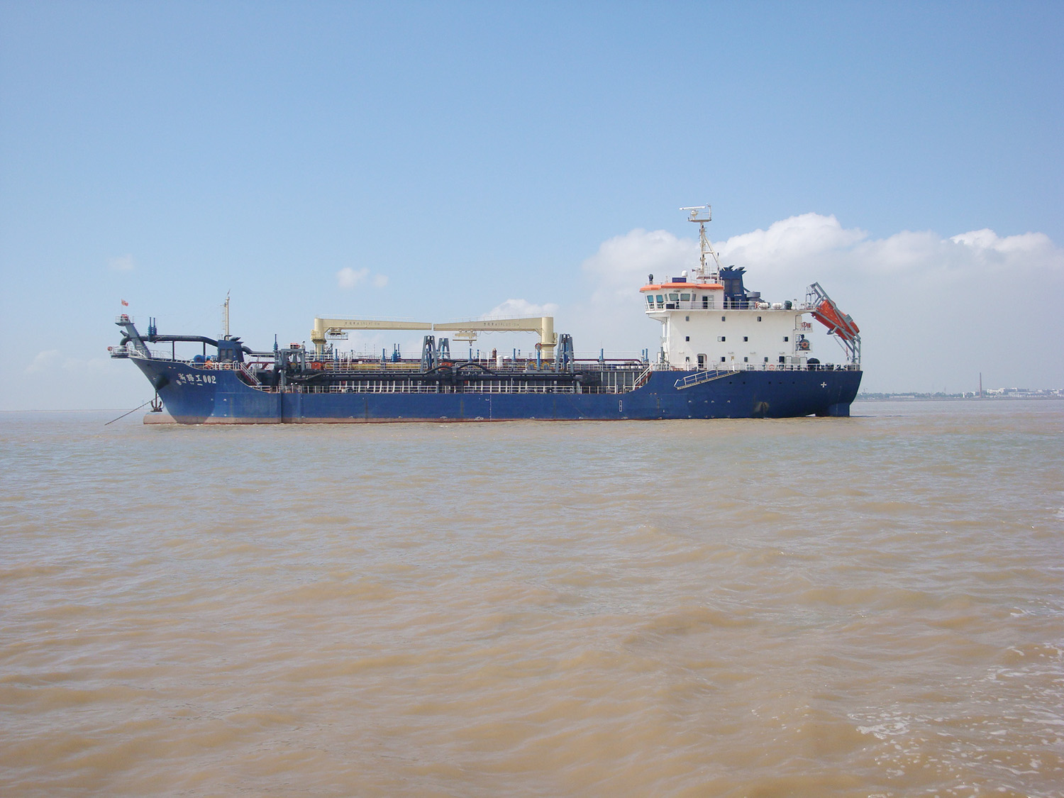 5586 m3 Trail Suction Hopper Dredger For Sale