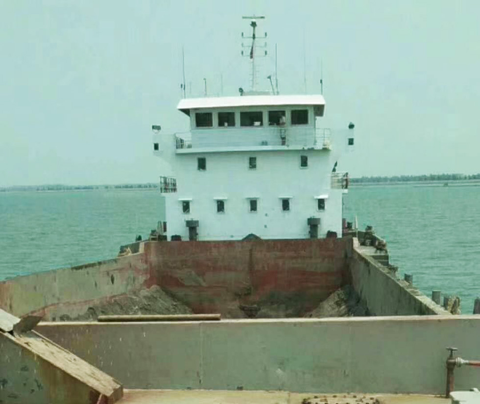 1500 m3 Split Hopper Barge For Sale