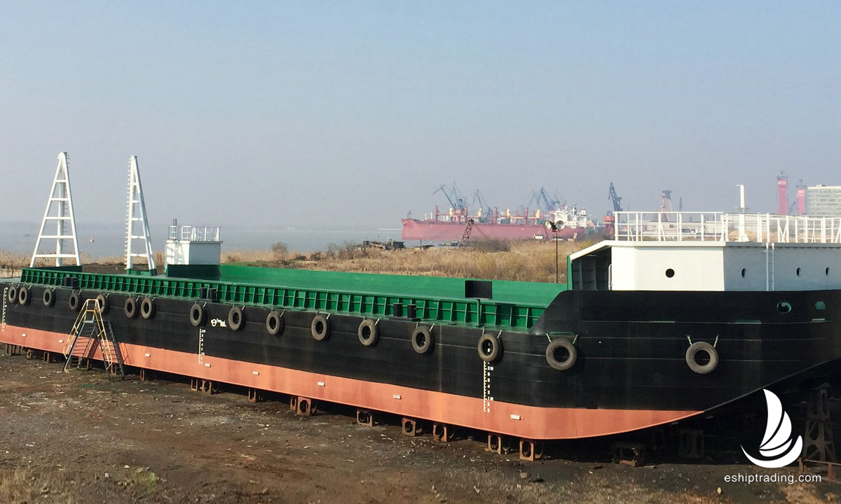 1600 T Deck Barge/LCT For Sale