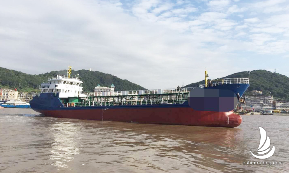 908 T Product Oil Tanker For Sale