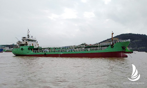960 T Product Oil Tanker For Sale