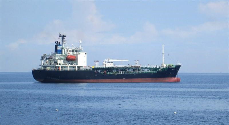 3842 T Product Oil Tanker For Sale