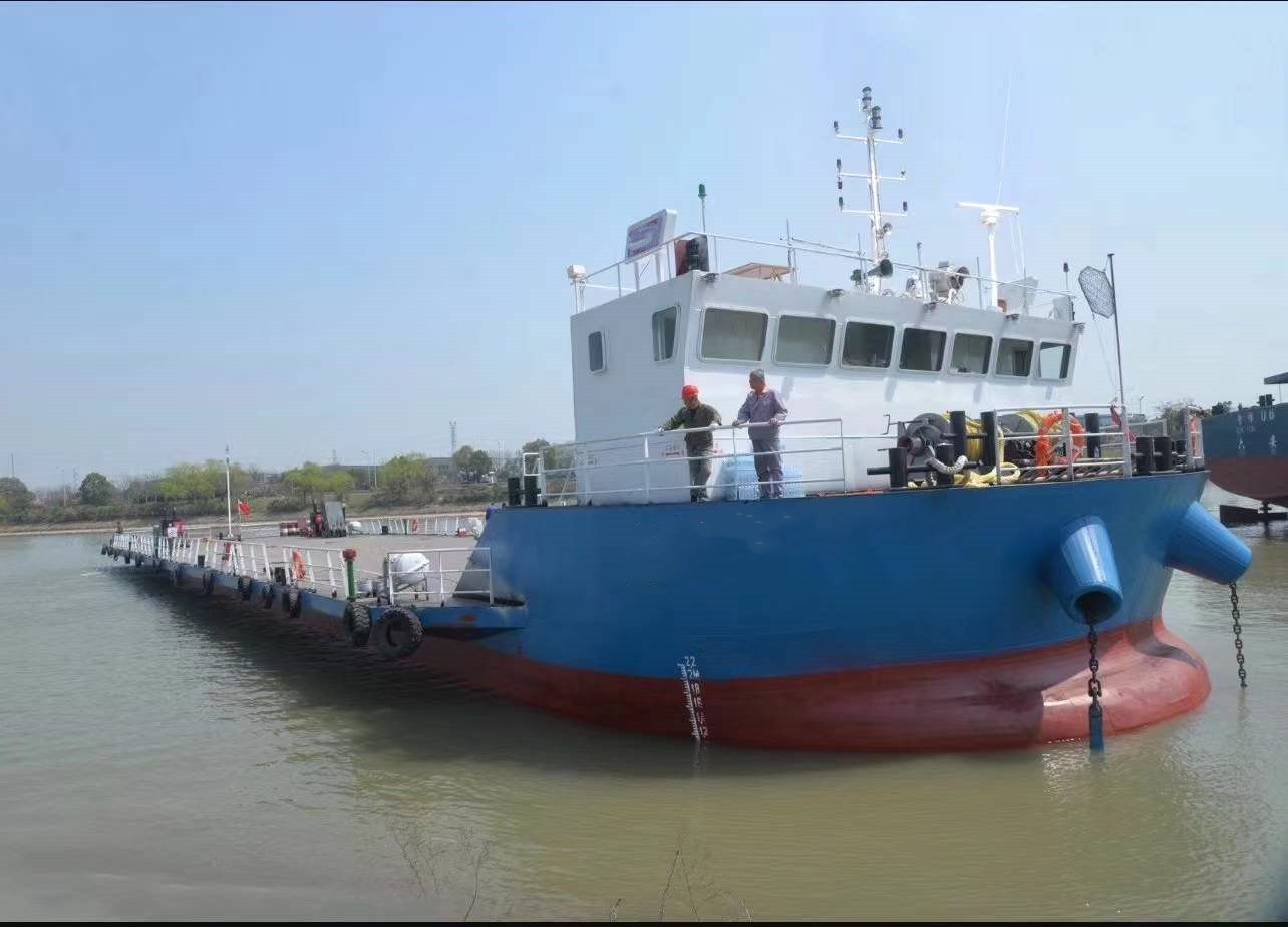 737 T Deck Barge /LCT For Sale