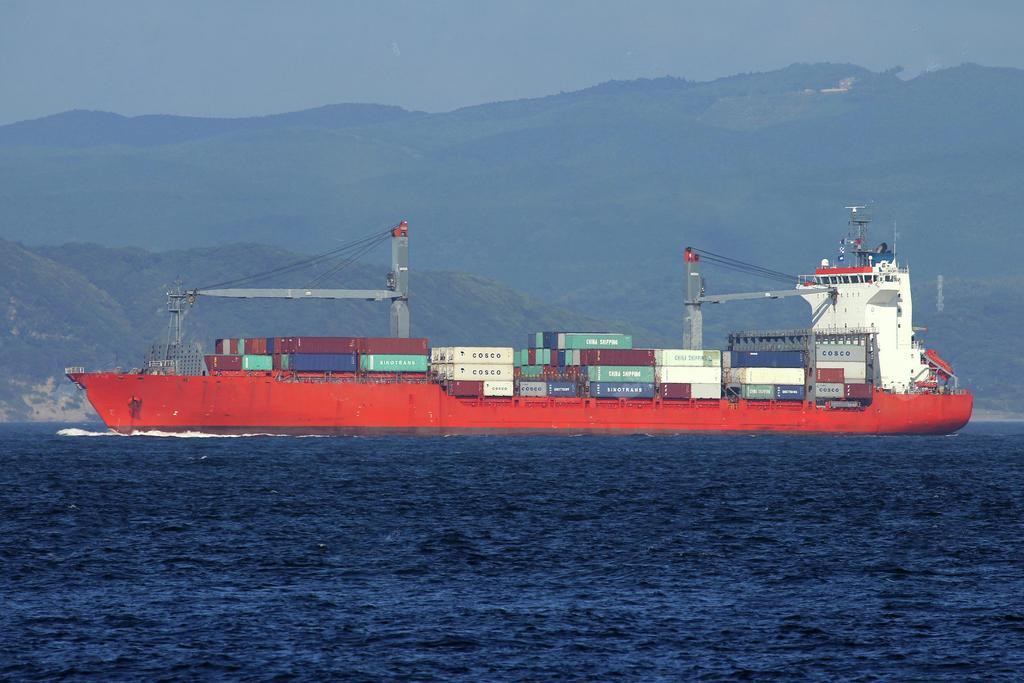 1740 TEU Container Ship For Sale