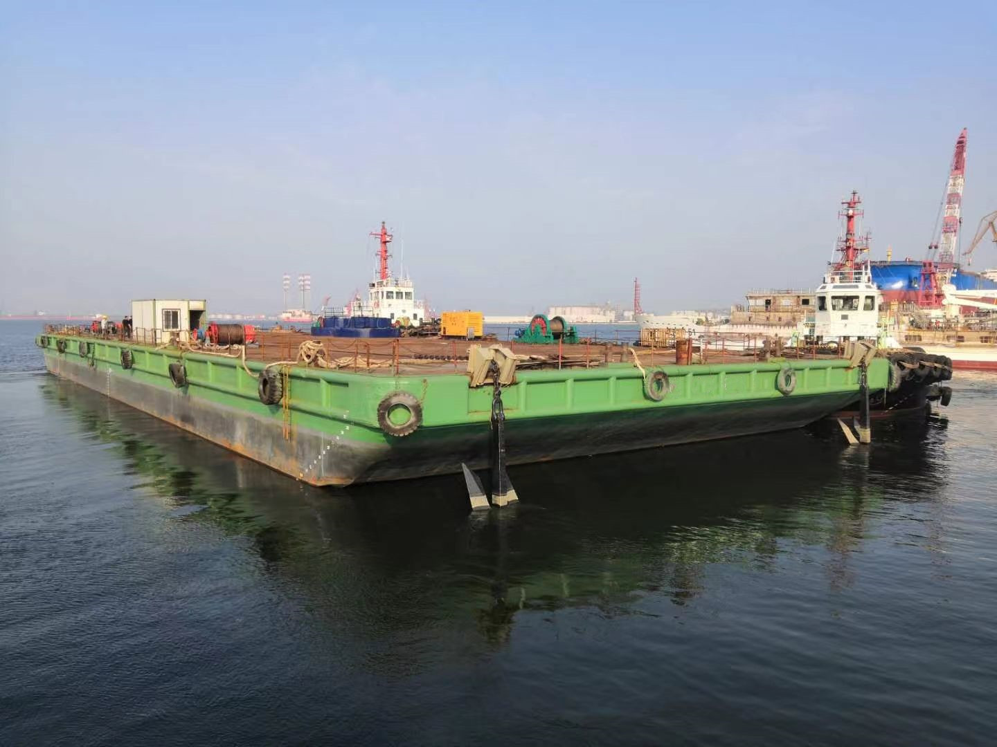 4015 T Non-self-propelled deck barge For Sale