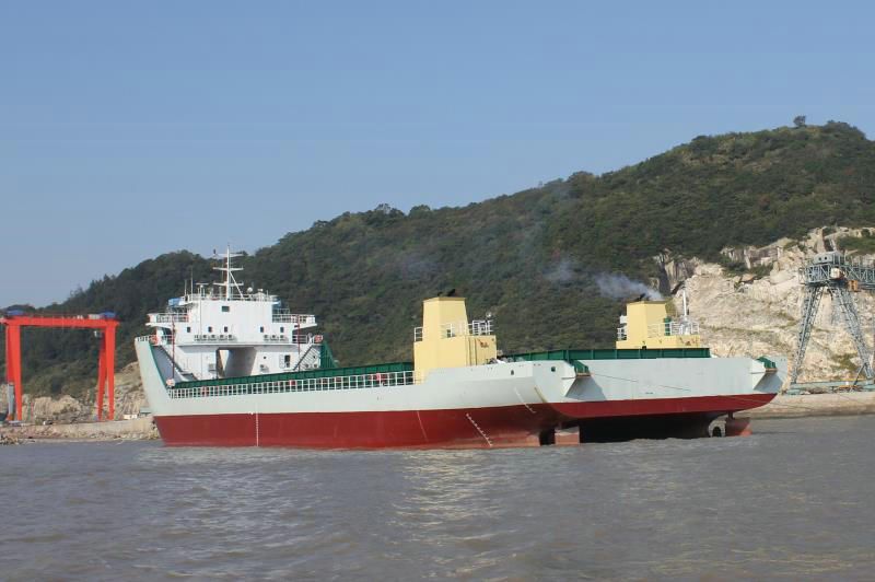 5000 T Deck Barge /LCT For Sale