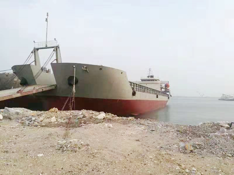 7500 T Deck Barge /LCT For Sale