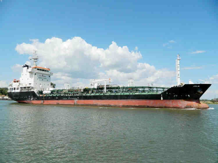 5695 T Chemical Tanker For Sale