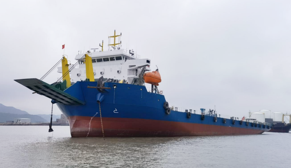 11000 T Deck Barge /LCT For Sale