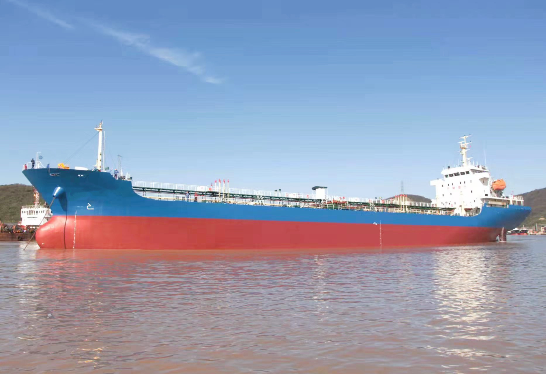 8550 T Product Oil Tanker For Sale