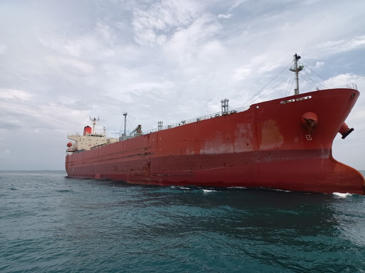 48400 T Product Oil Tanker For Sale