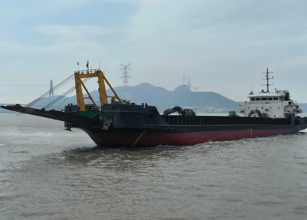 3100 T Deck Barge /LCT For Sale