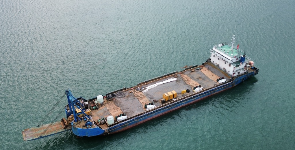 1750 T Deck Barge /LCT For Sale
