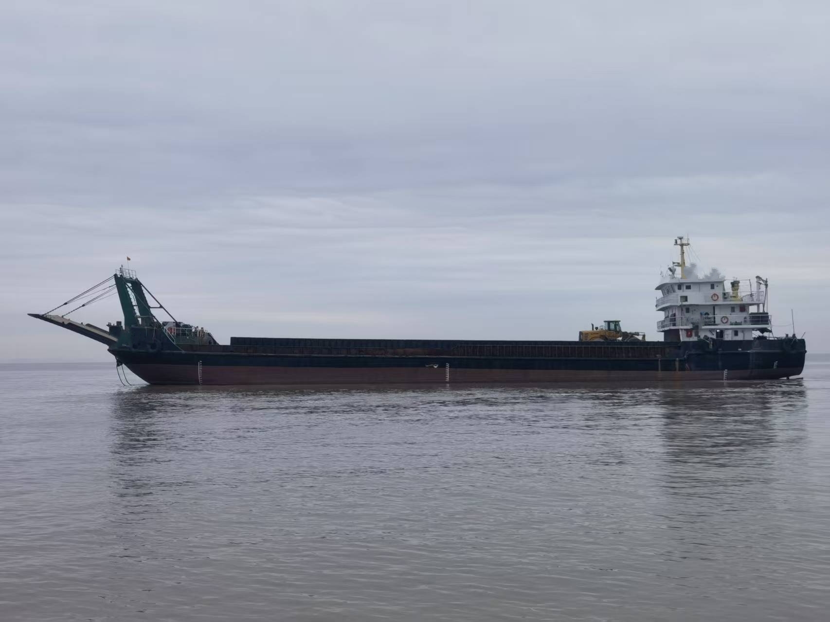1370 T Deck Barge /LCT For Sale