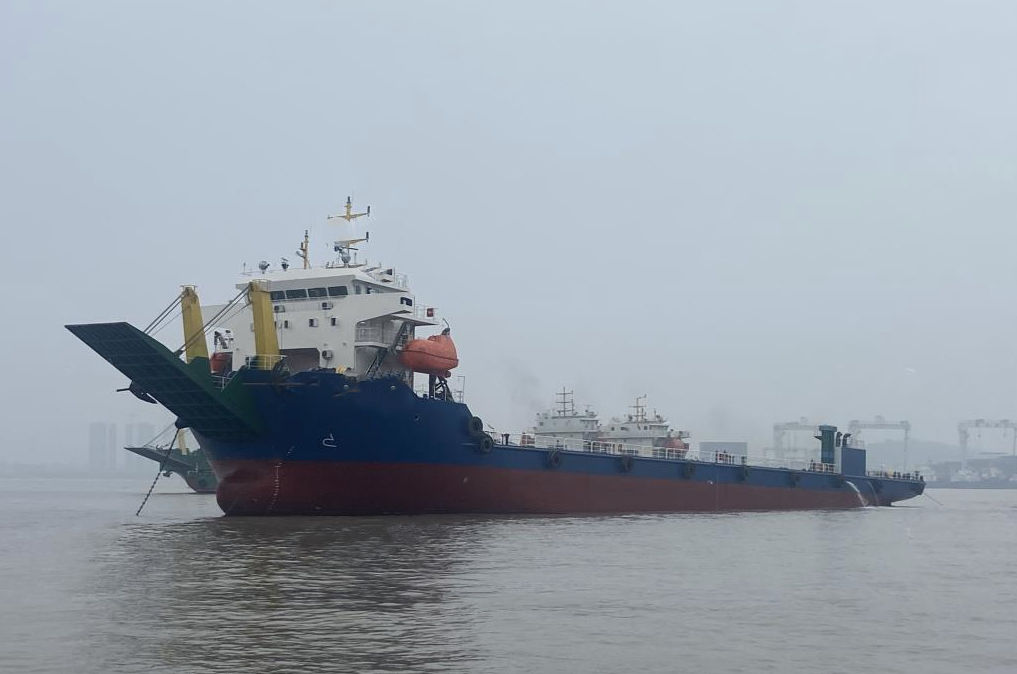 6507 T Deck Barge /LCT For Sale