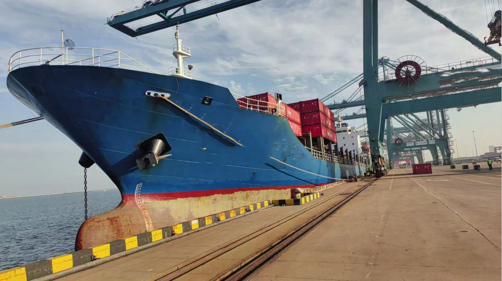 648 TEU Container Ship For Sale