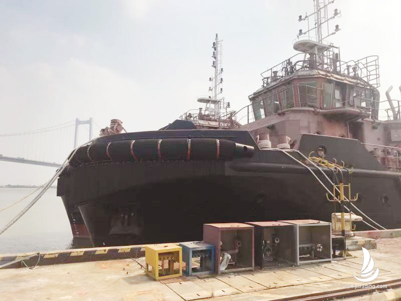 3945 KW Harbor Tug For Sale