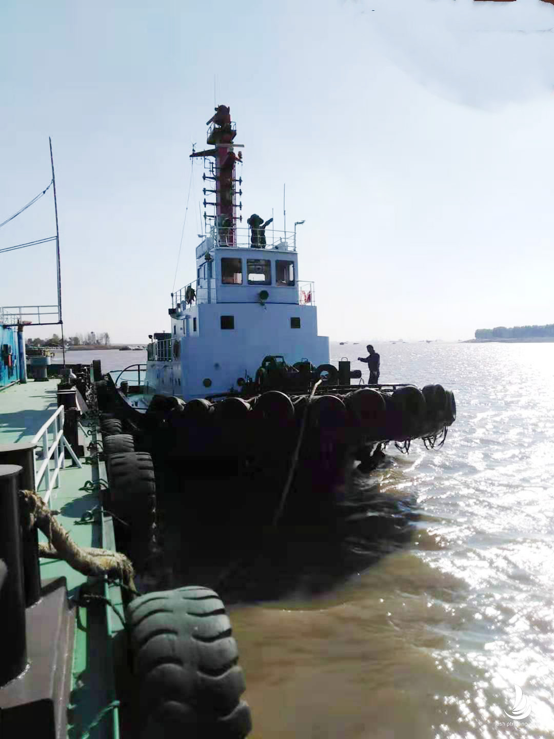 2352 KW Harbor Tug For Sale