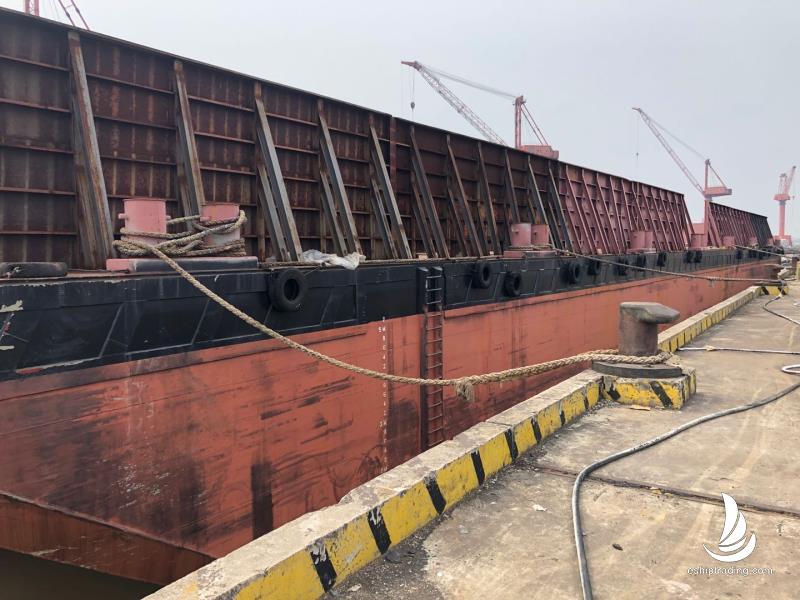 14000 T No Power Barge For Sale