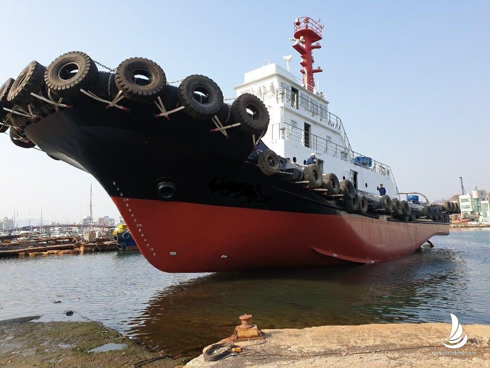 3676 KW Harbor Tug For Sale