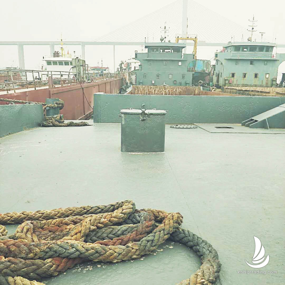 2000 m3 Split Hopper Barge For Sale