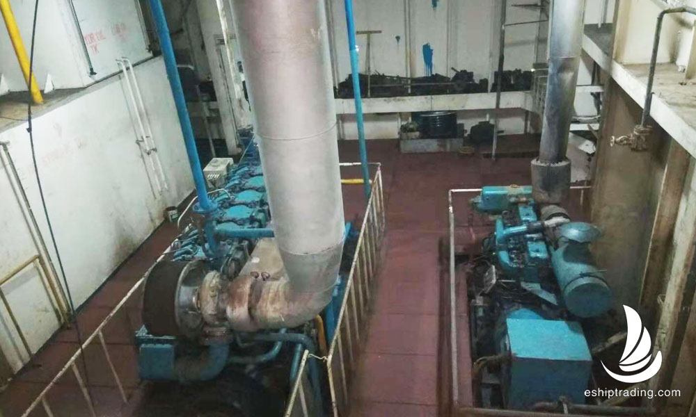 2400 m3 Split Hopper Barge For Sale
