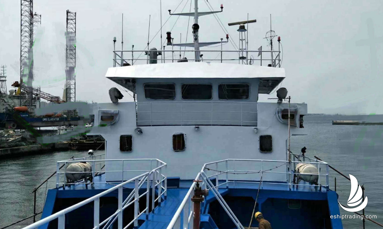 836 T Product Oil Tanker For Sale