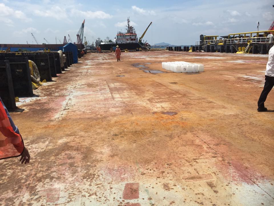 11000 T Non-self-propelled deck barge For Sale