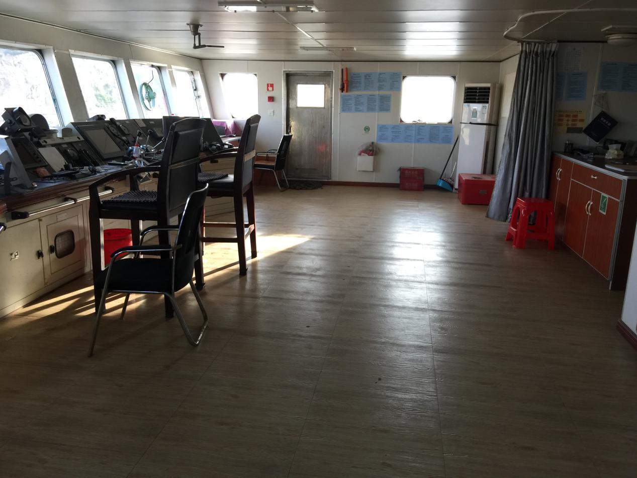 5100 T Deck Barge /LCT For Sale