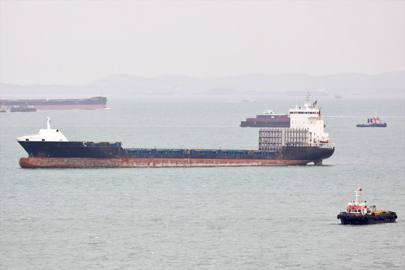 917 TEU Container Ship For Sale