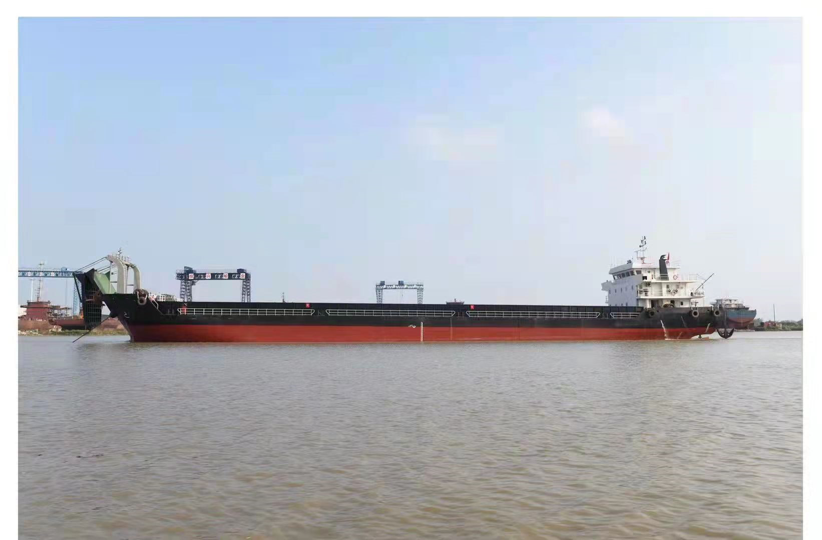 4500 T Deck Barge /LCT For Sale