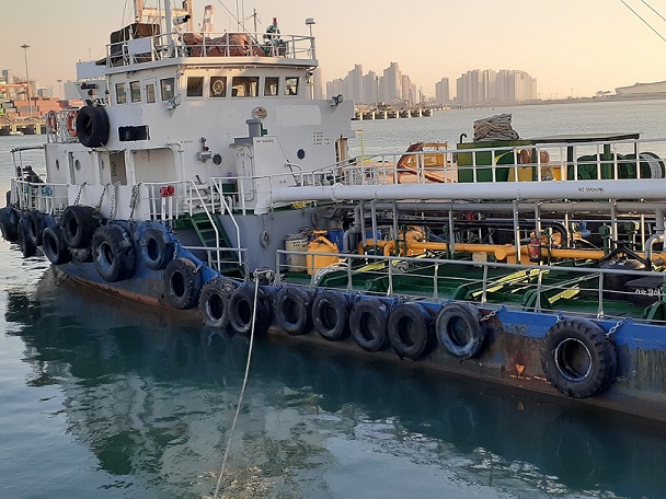 557 T Product Oil Tanker For Sale