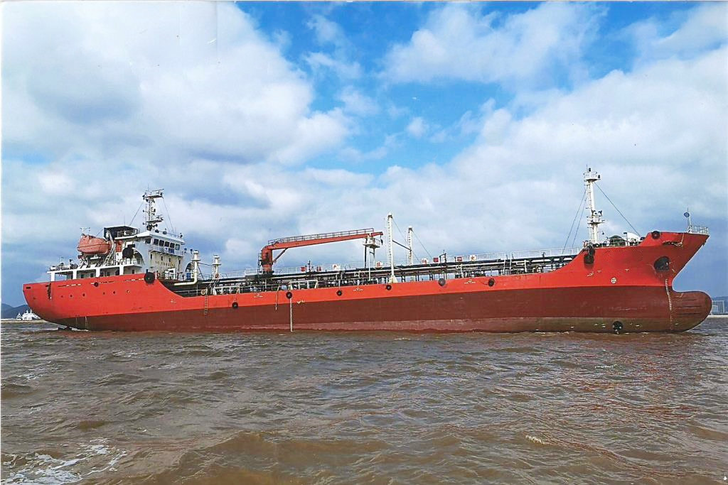 4388 T Product Oil Tanker For Sale