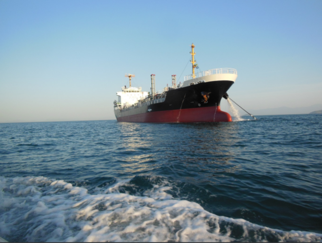 4999 T Product Oil Tanker For Sale