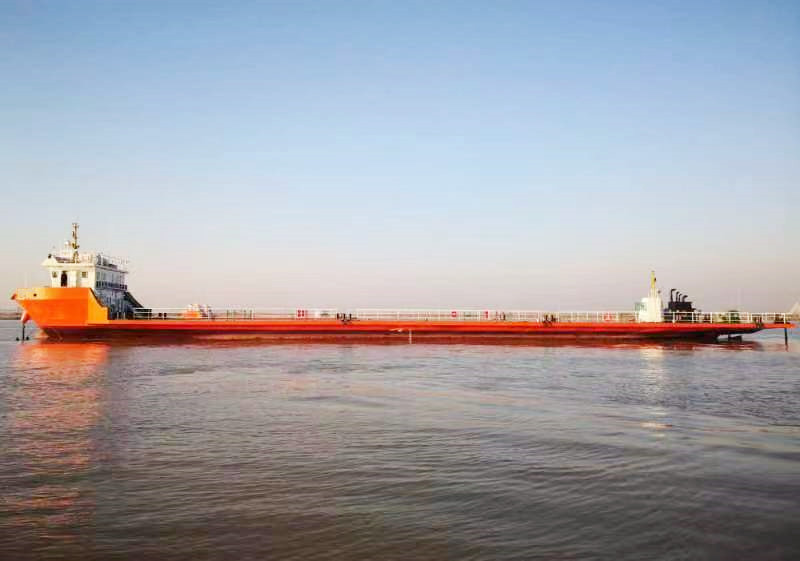 680 T Deck Barge /LCT For Sale