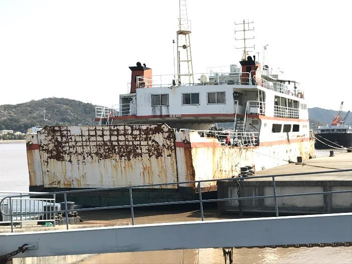 32 Trucks Ro-Ro Passenger Ferry For Sale