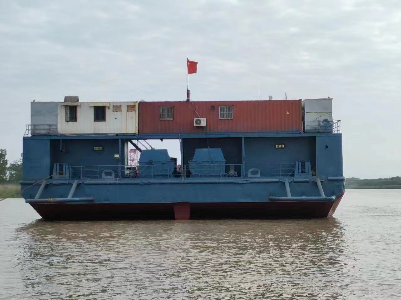 7000 T Non-self-propelled deck barge For Sale