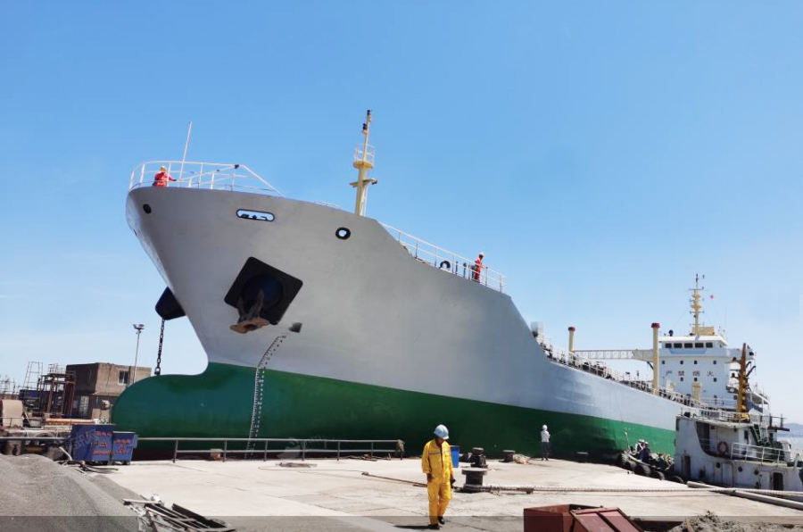 7022 T Product Oil Tanker For Sale