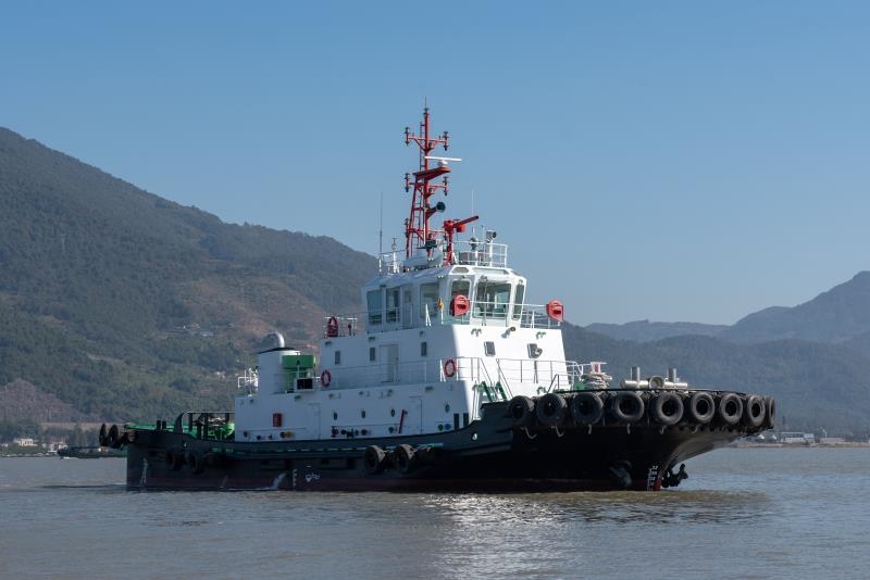 3200 PS Harbor Tug For Sale