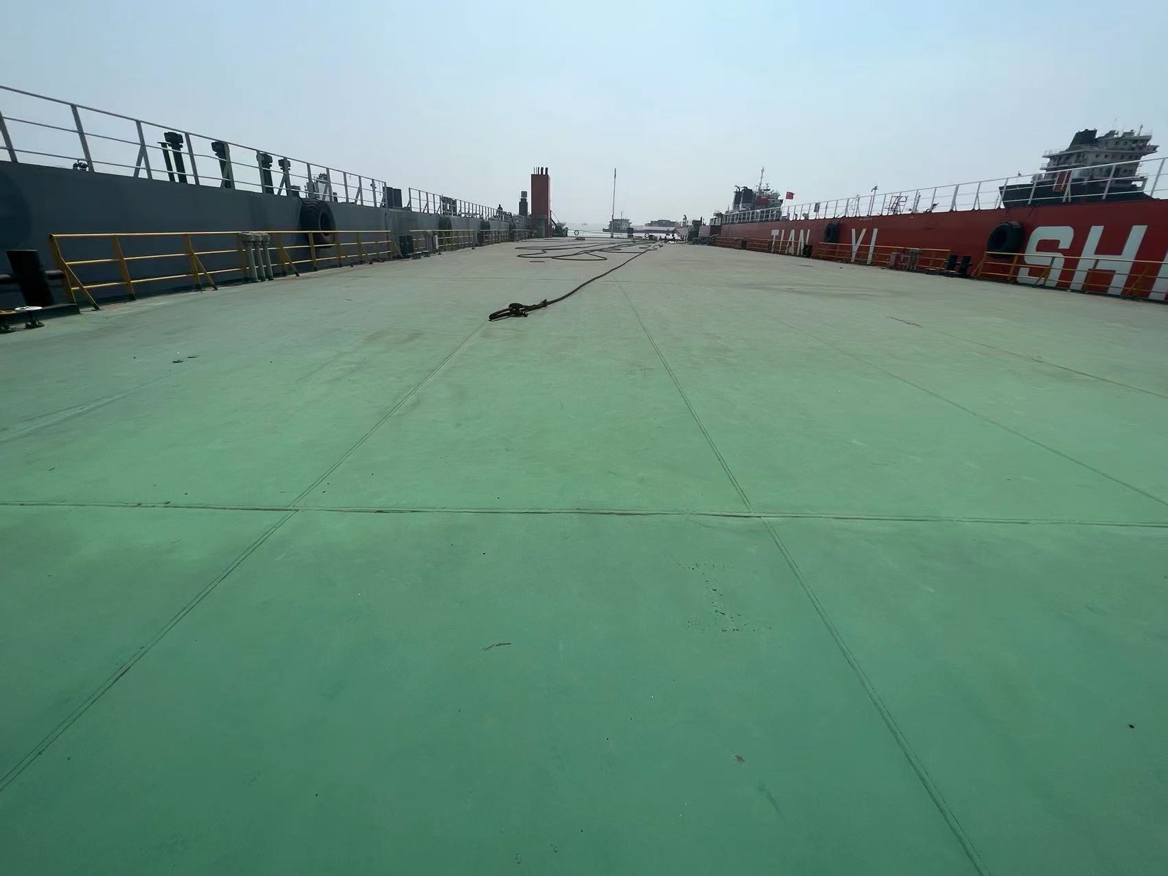 6099 T Deck Barge /LCT For Sale