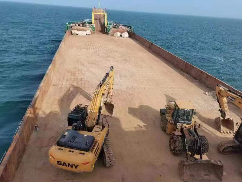 8081 T Deck Barge /LCT For Sale