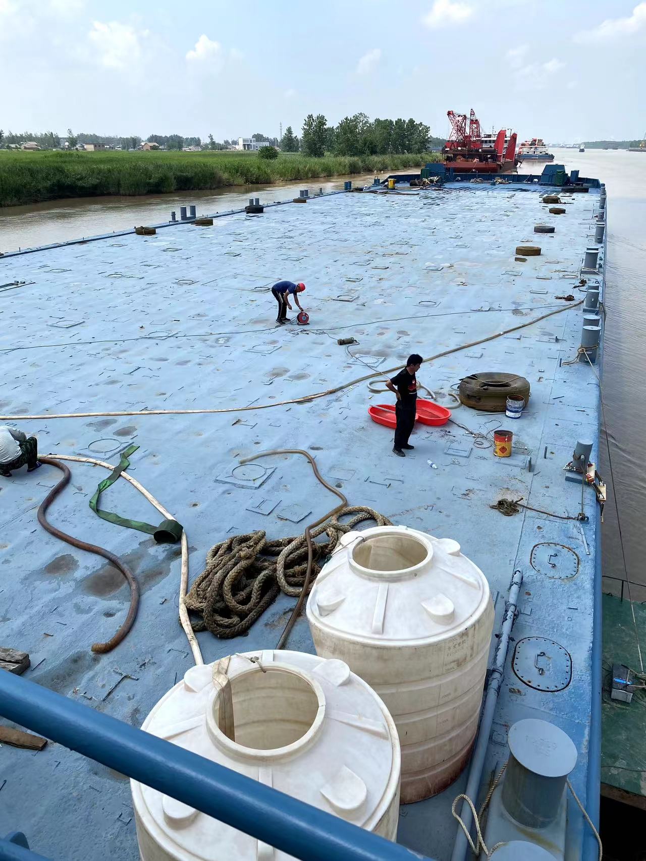 270 FT Non-self-propelled deck barge For Sale