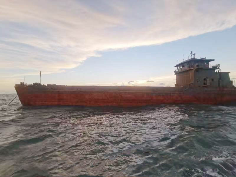 1180 m³ Split Hopper Barge For Sale