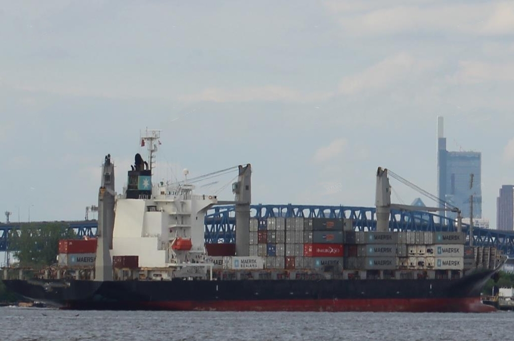 1700 TEU Container Ship For Sale