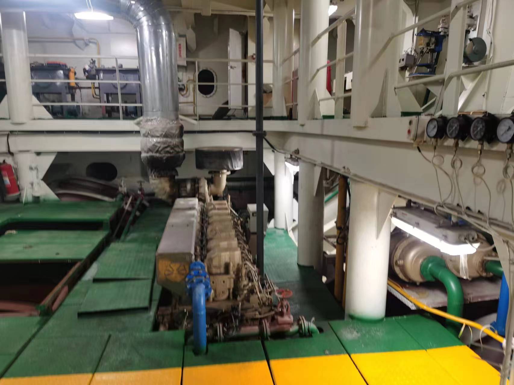8000 T Deck Barge /LCT For Sale